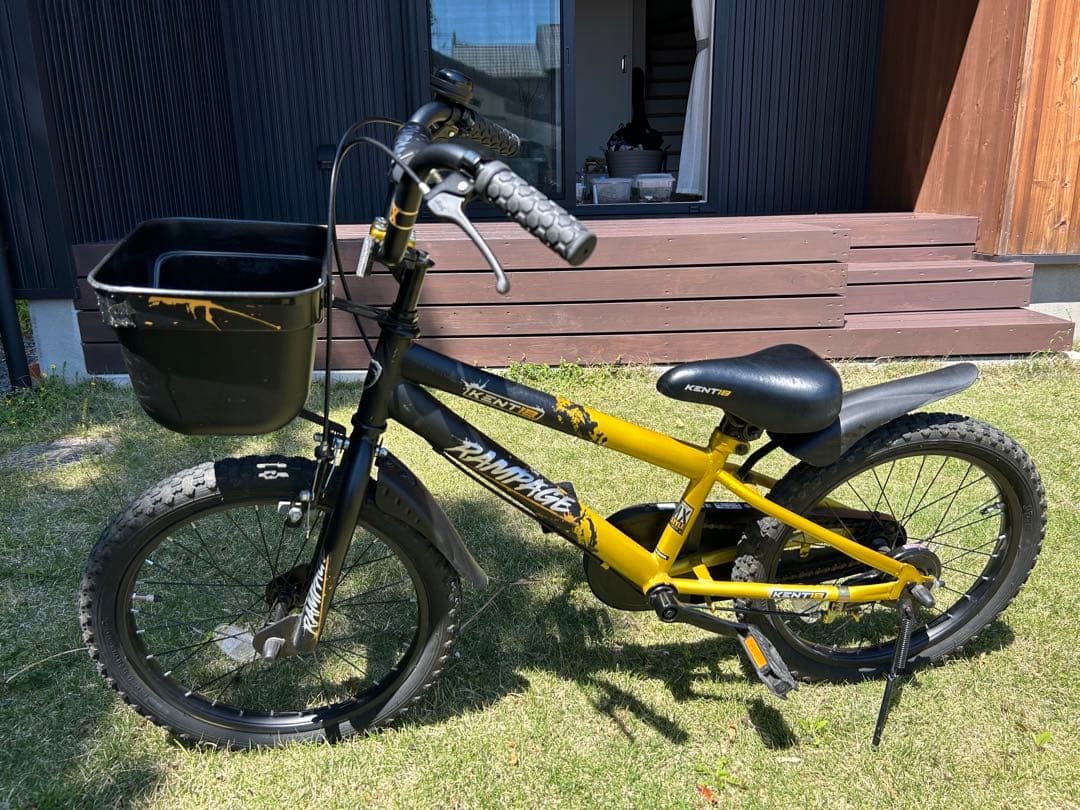 18インチ　RAMPAGE キッズバイク 黒/黄 前カゴ付き