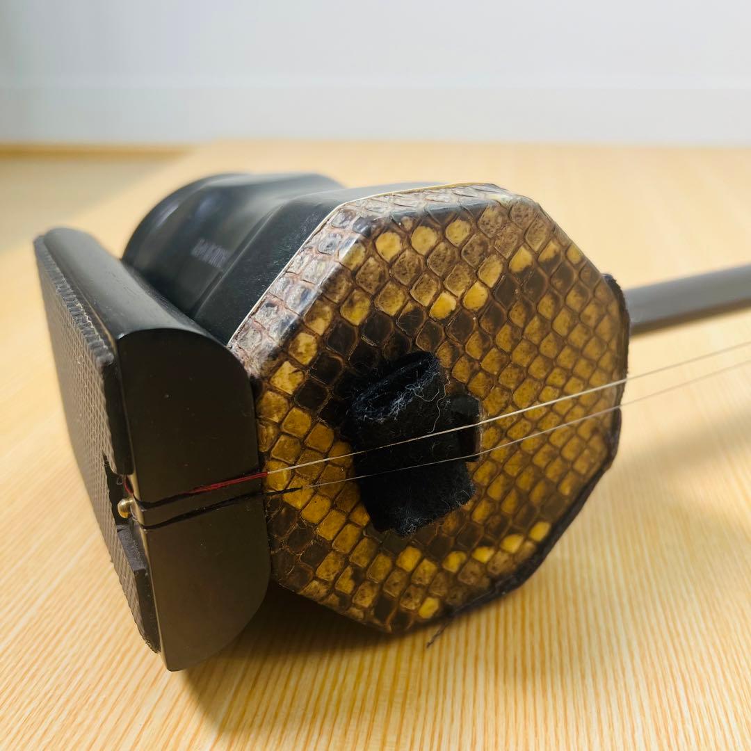 黒檀二胡 宋廣寧製 ケース付き　高級　ニ胡