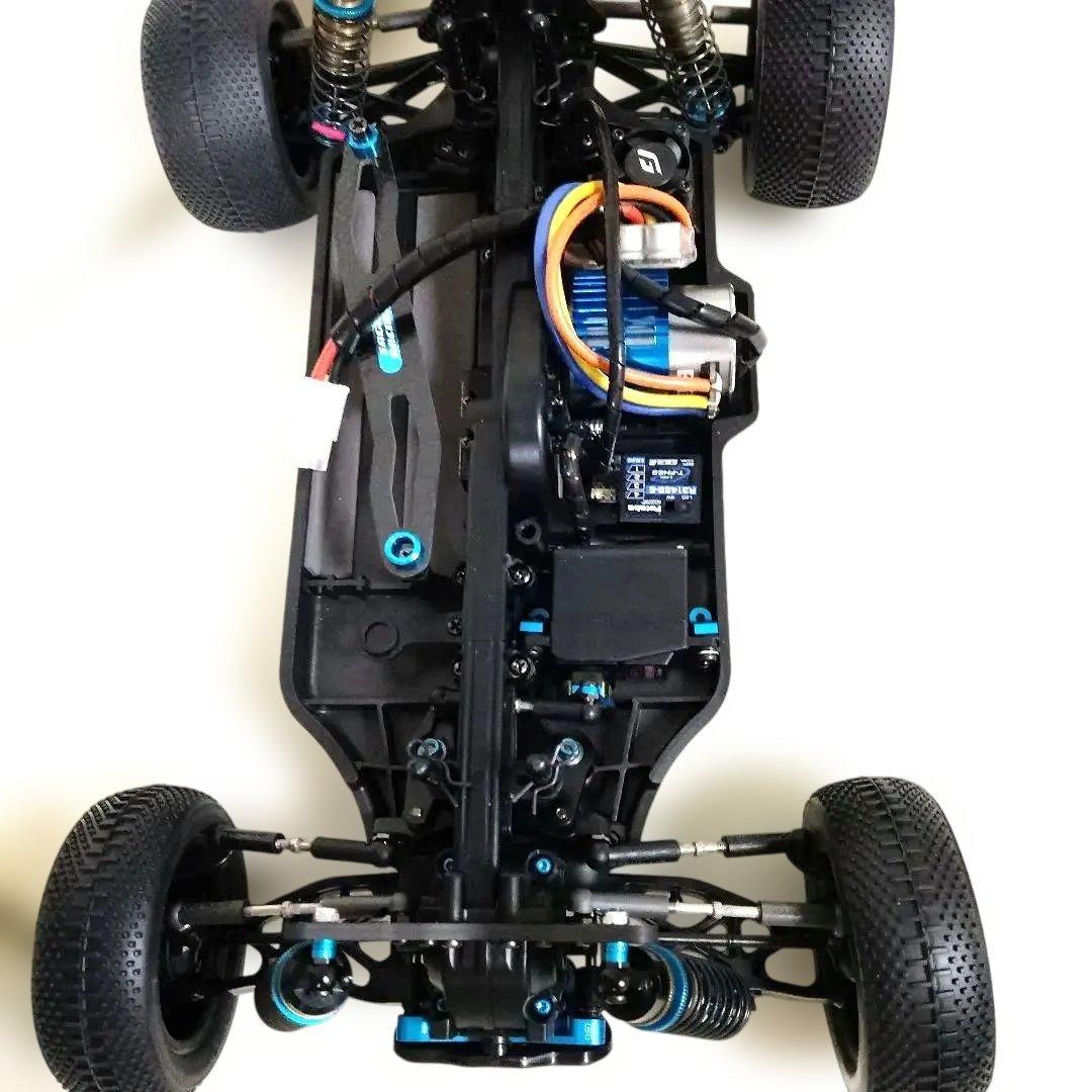 DB 01 CHASSIS 4WDレーシングバギータミヤ 1/10 フルカスタム