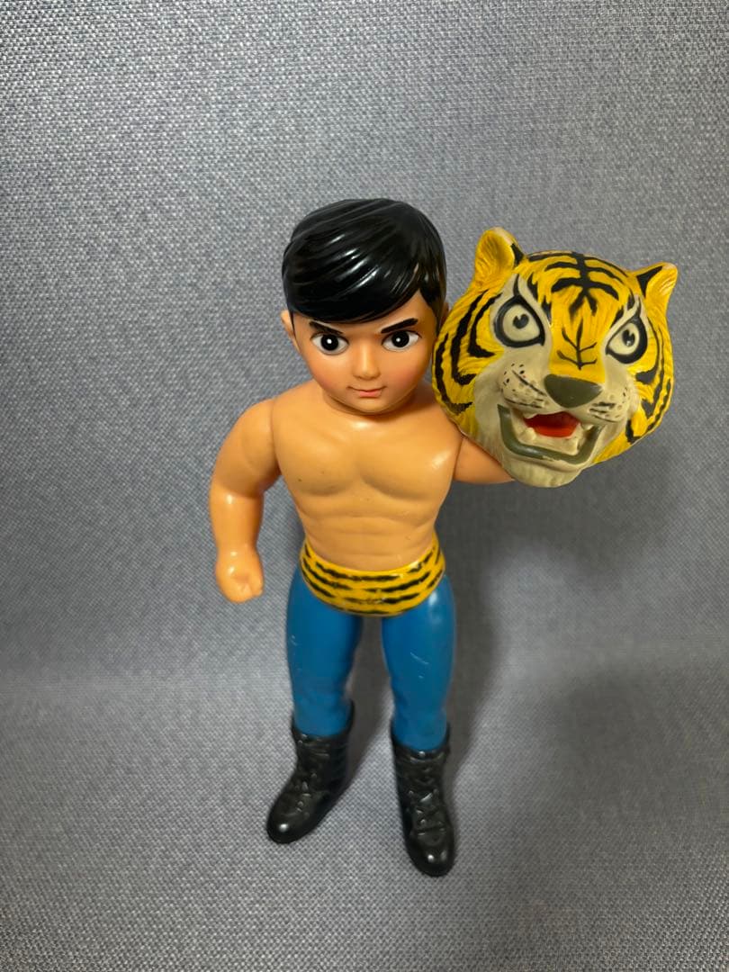 タイガーマスク ソフビ 中嶋製作所 当時物 マント付き 両手グー