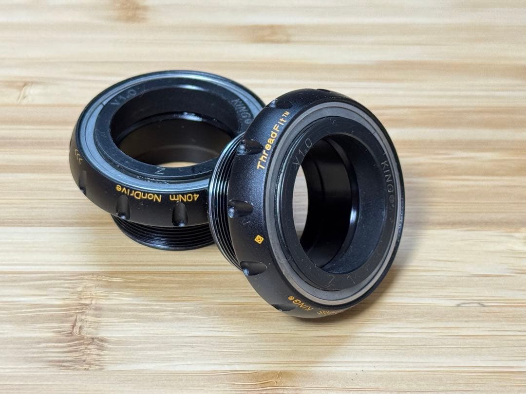 Chris King クリスキング Threadfit 30 BSA/JIS