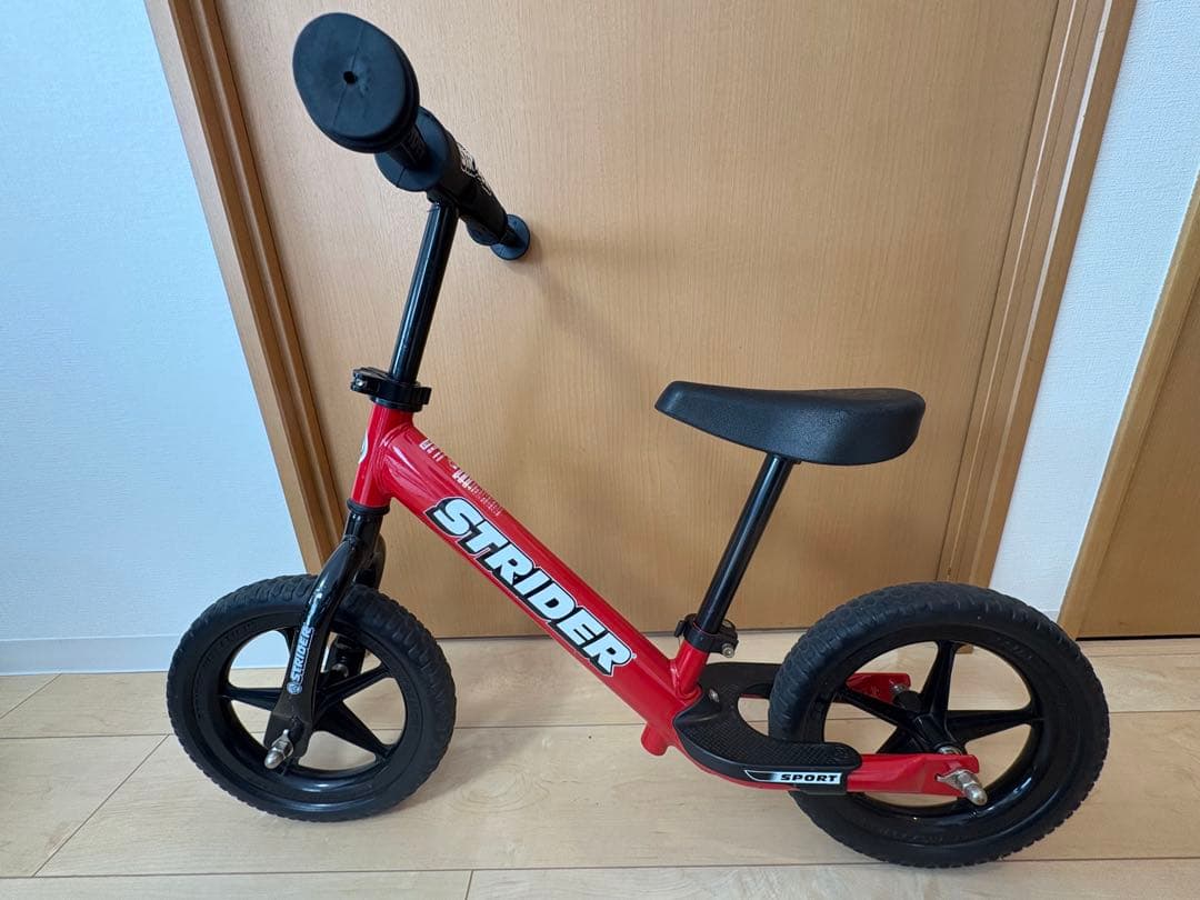 STRIDER ストライダースポーツ　日本正規品　レッド
