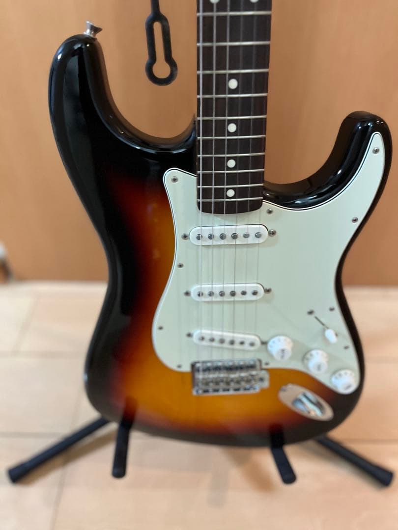 フェンダージャパンストラトキャスター サンバースト