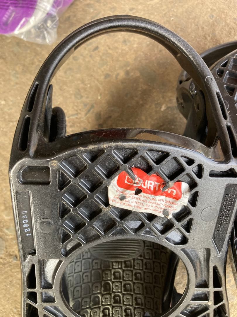 Burton Cartel Mサイズ パープルビンディング