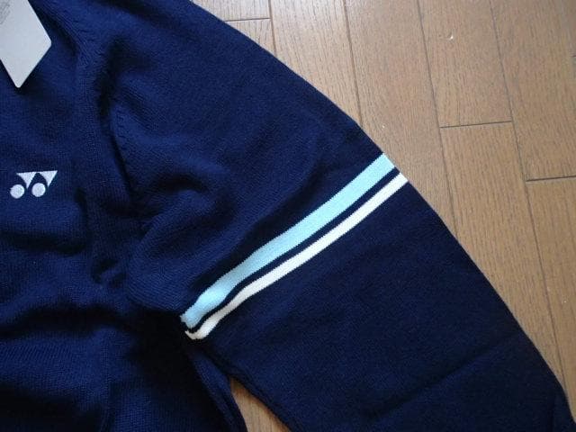 タグ付き　ヨネックス　ユニジップアップセーター　テニスウェア　YONEX