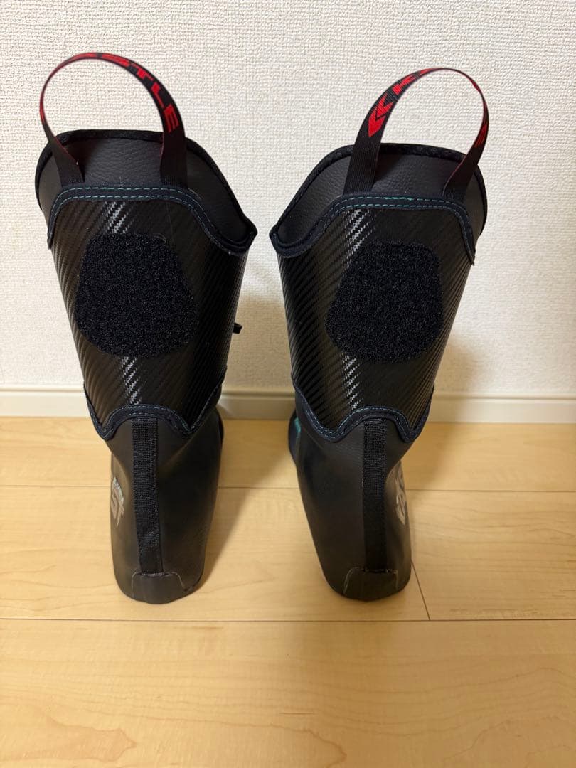 新品未使用品 　2025/2026 KASTLE ケスレー スキーインナーブーツ