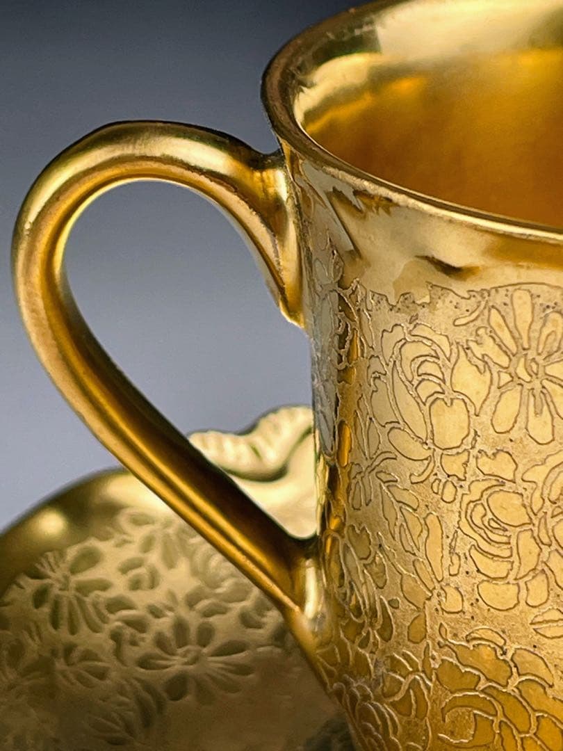 【希少】フッチェンロイター 24K 金彩 カップ＆ソーサー ハンドエングレーブド