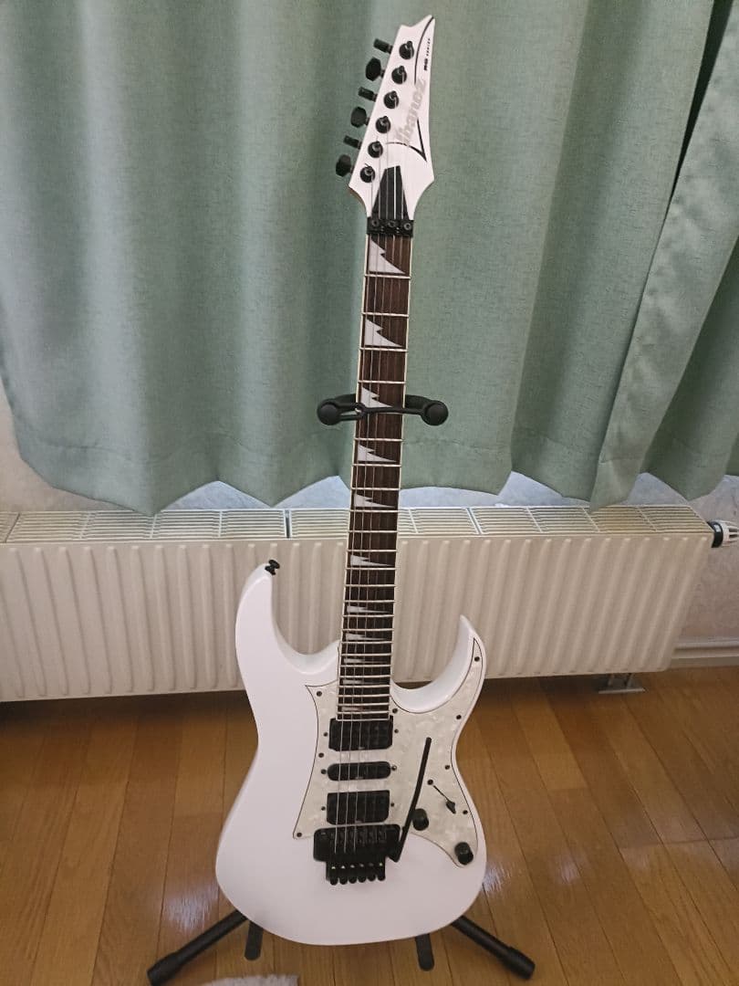 ★美品★ Ibanez RG450DXB-WH