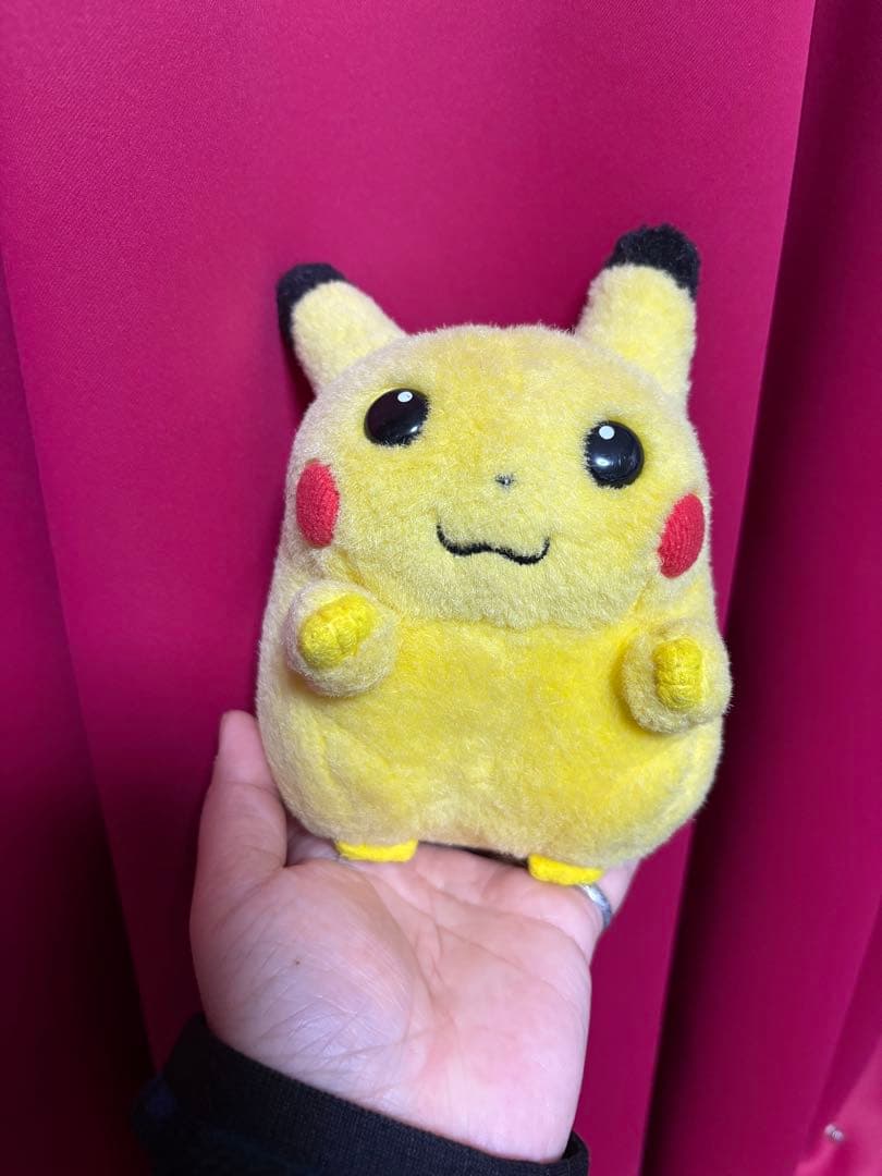 ピカチュウ ぬいぐるみ 初期 TOMY お腹を押すと鳴る
