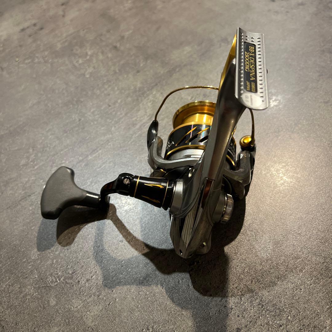 16デスピナBB-X2500DXGDESPINA スピニングリール　①