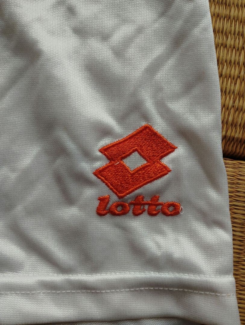 ク*ニ様 【即購入OK】オランダ代表ホーム　Lotto 長袖 サッカーウェア　イ