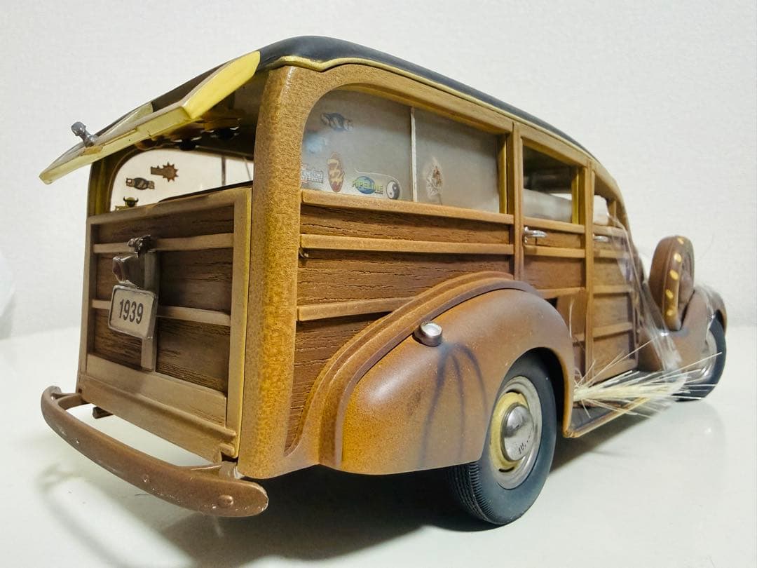 MCC/'39Chevyシボレー WoodyWagonウッディーワゴン 1/18