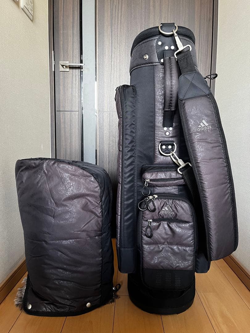 美品アディダス　COREカートキャディバッグ8 QR743 ペイズリー柄　9型