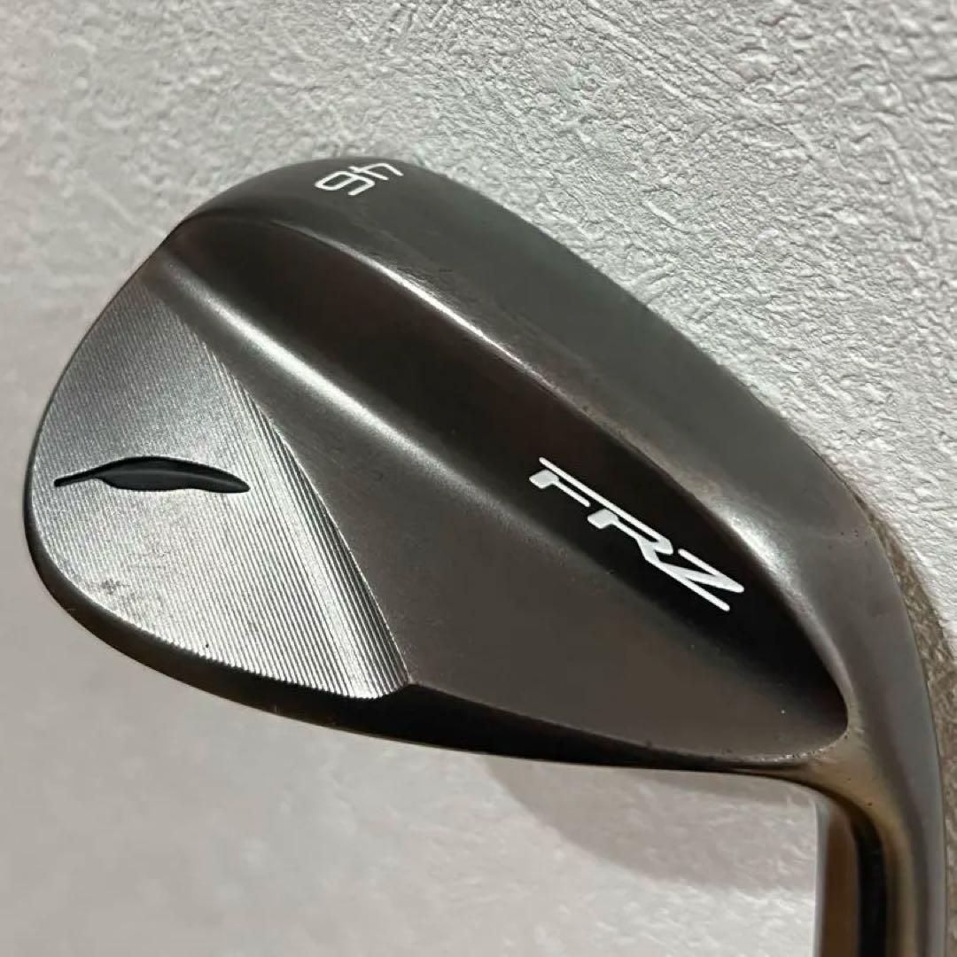 fourteen FRZ ウェッジ 46°フォーティーン スモーキーサテン
