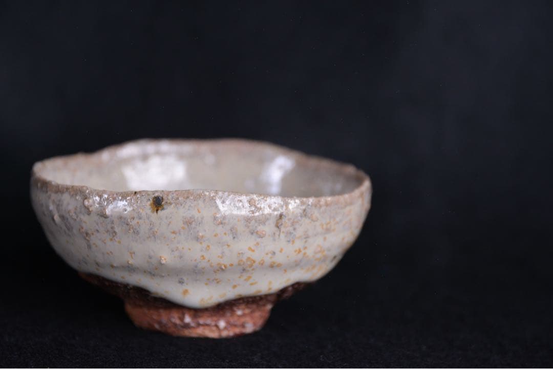 【川上清美】粉引 斑唐津 盃 ぐい呑