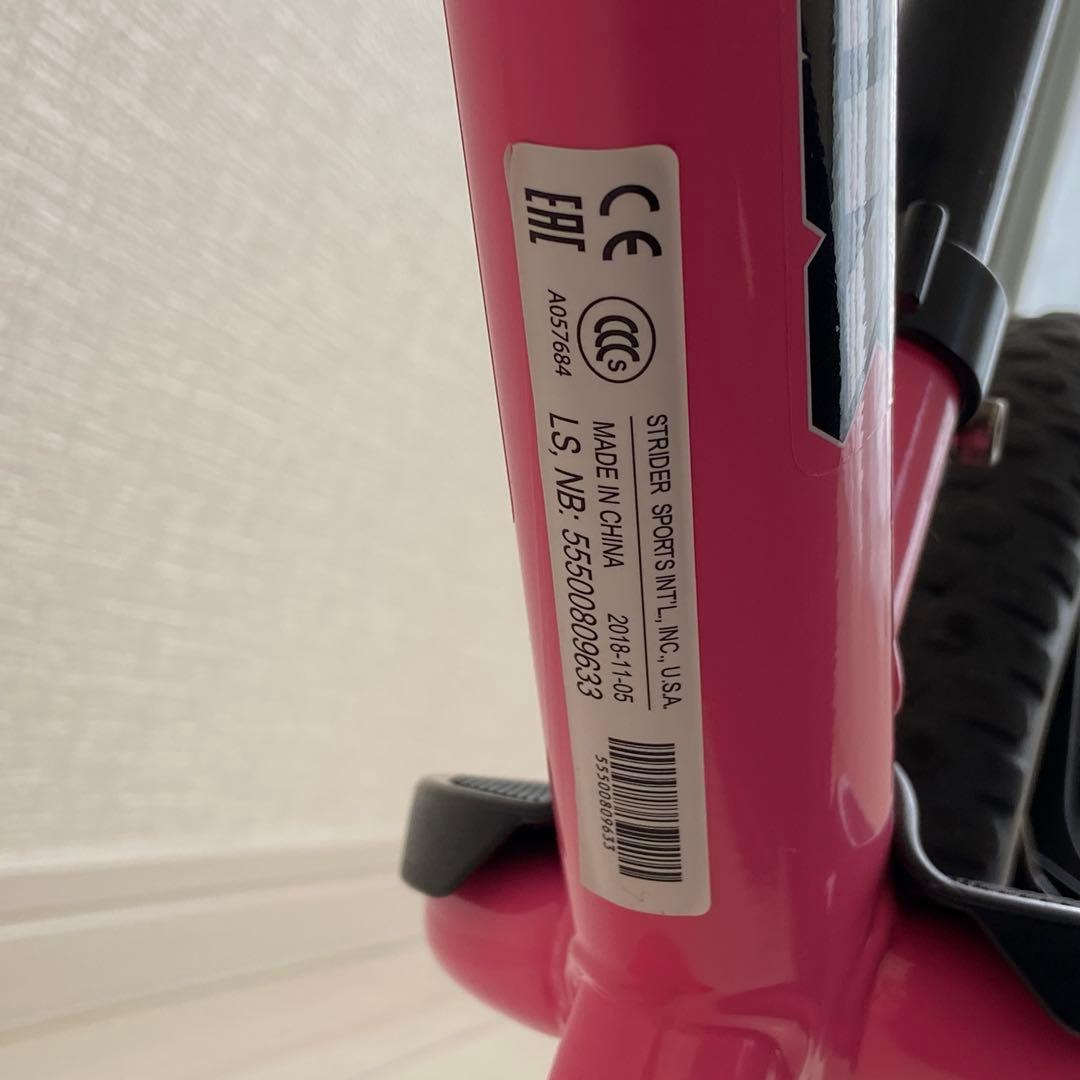 ✨美品✨ストライダー 12/スポーツ/ピンク/キッズ/キックバイク/自転車