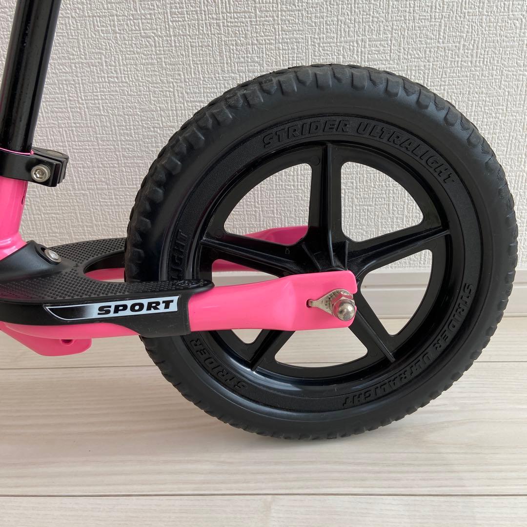 ✨美品✨ストライダー 12/スポーツ/ピンク/キッズ/キックバイク/自転車