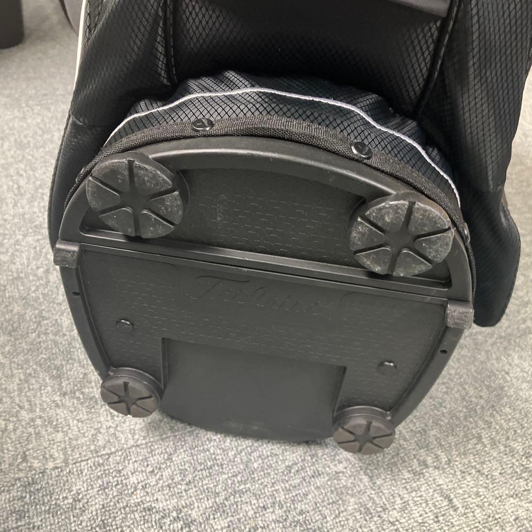 Titleist 軽量キャディバッグ ブラック/ホワイト