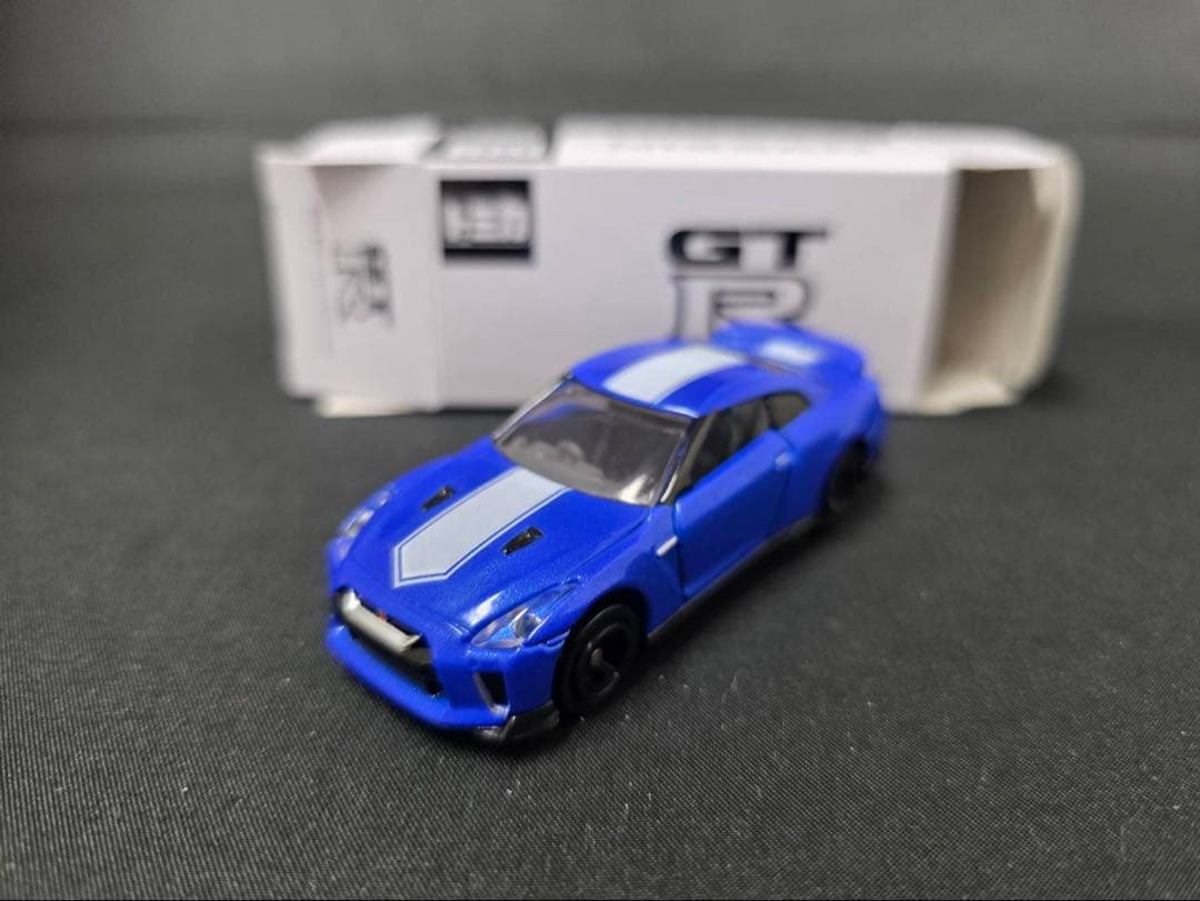 トミカ GTR50周年アニバーサリー