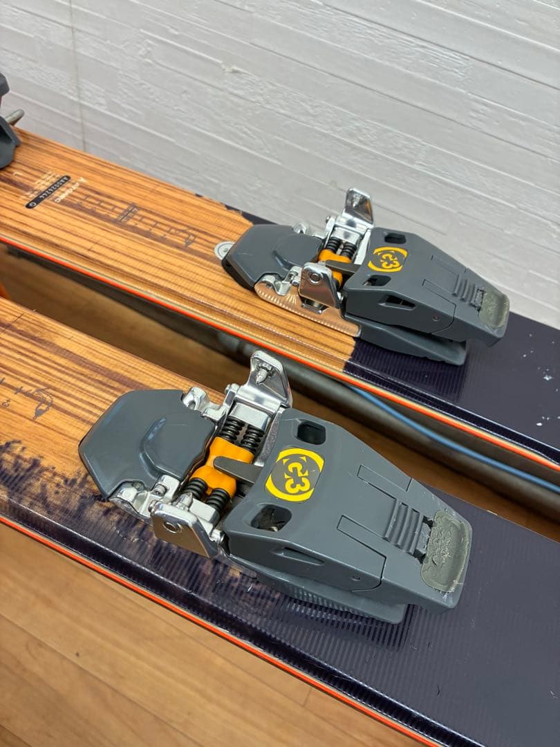 山スキー、ATOMIC バックランド102 G3ビンディング&ポモカシールセット