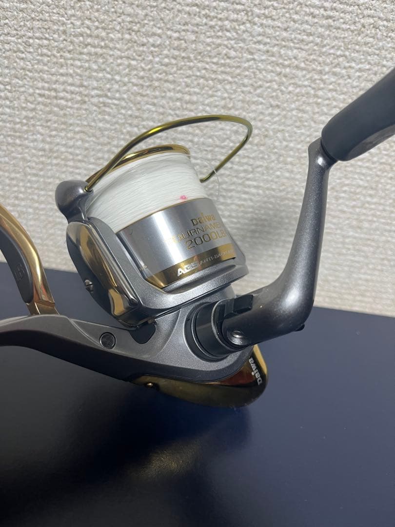 リール Daiwa Tournament-Z 2000LBA
