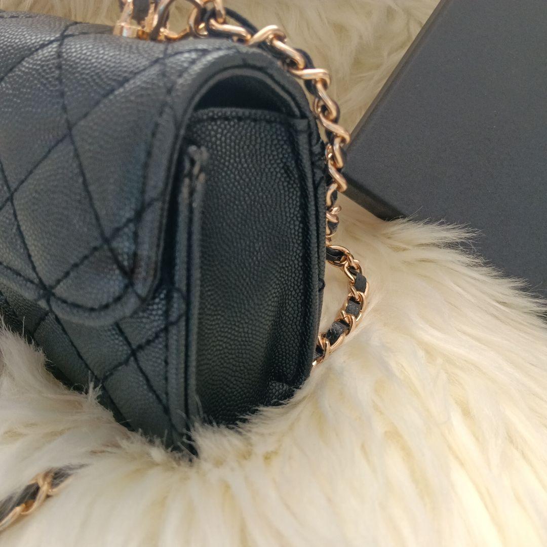 CHANEL〈シャネル〉ノベルティ　ブラックショルダーバッグ　ブラックシャドー