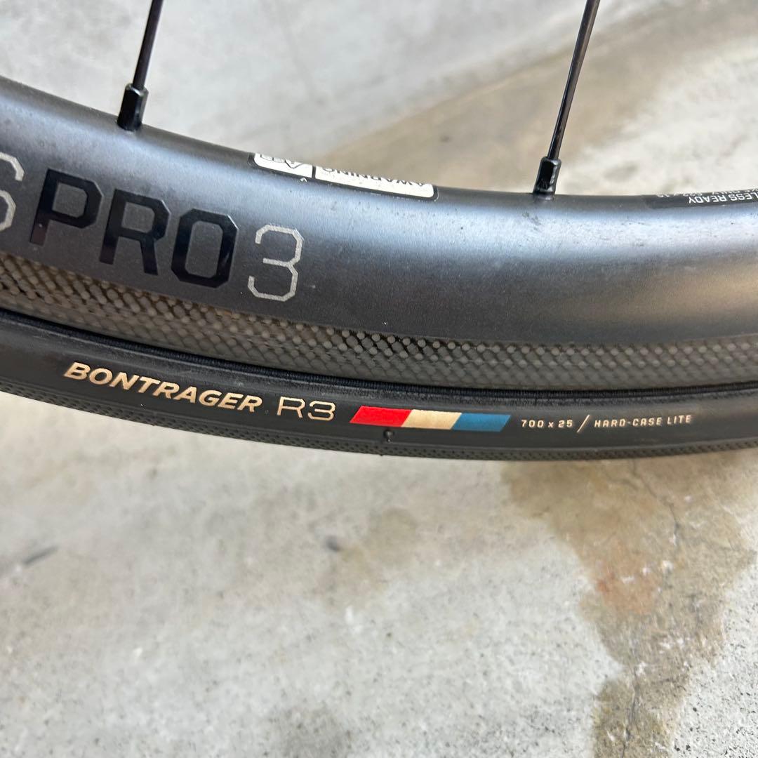 ボントレガー AEOLUS PRO3 タイヤ　10511速スプロケ付き