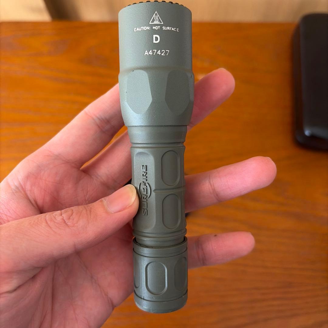 SUREFIRE(シュアファイア)ライト＋サブロック