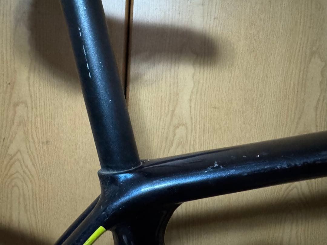 自転車本体 CANNONDALE SYNAPSE CARBON 105