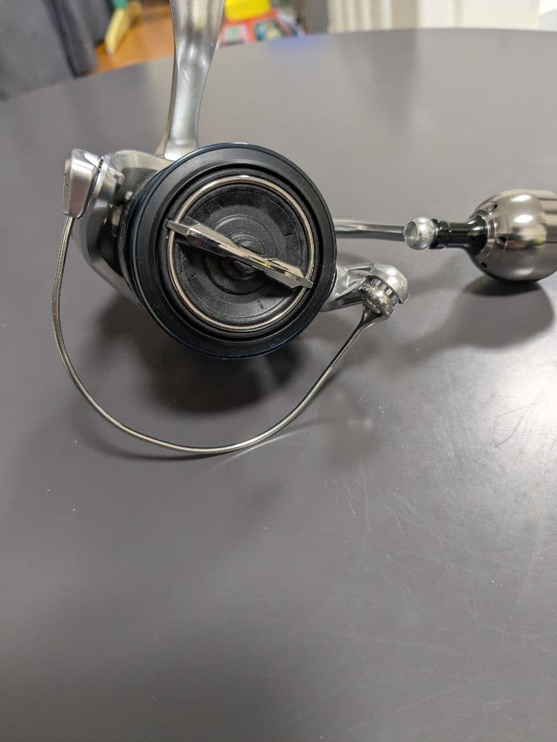 リール SHIMANO STRADIC 4000XG-L