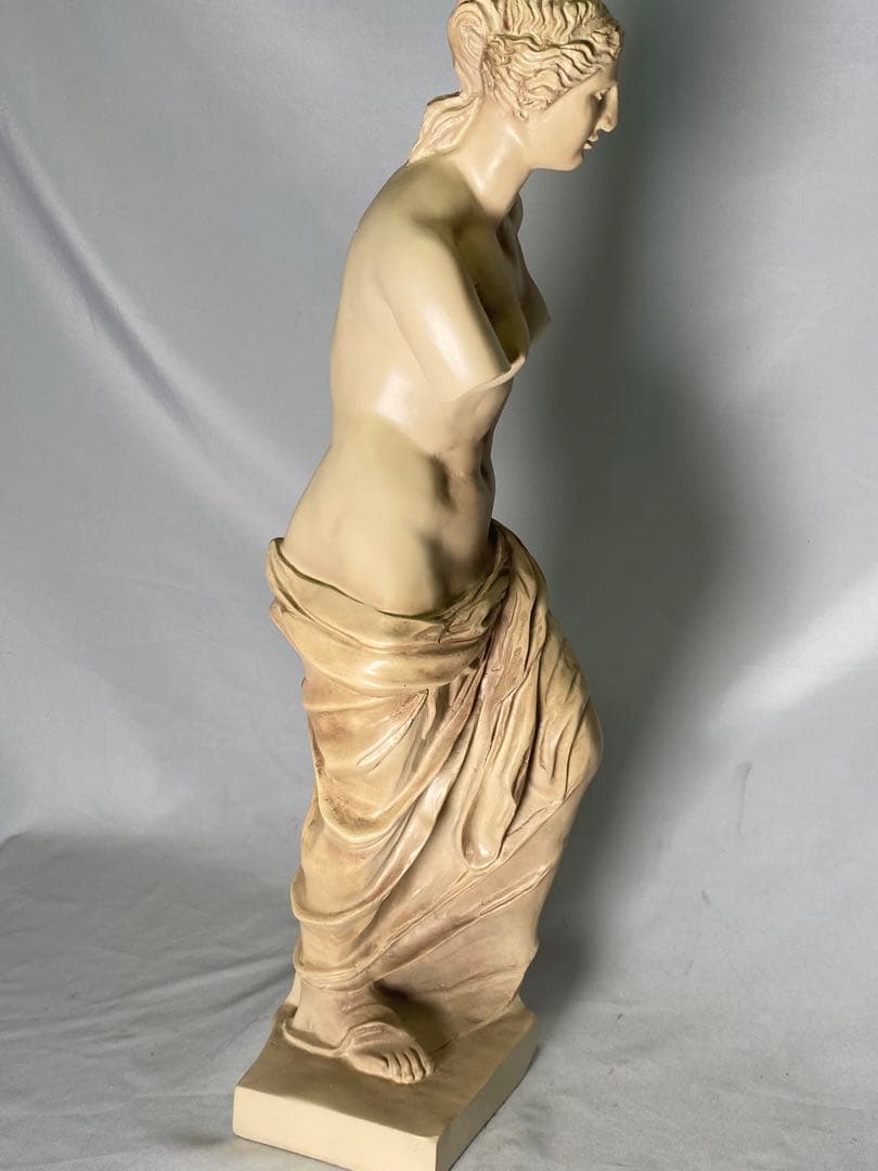 1923❣️ ルーブル美術館の至宝　ミロのヴィーナス像