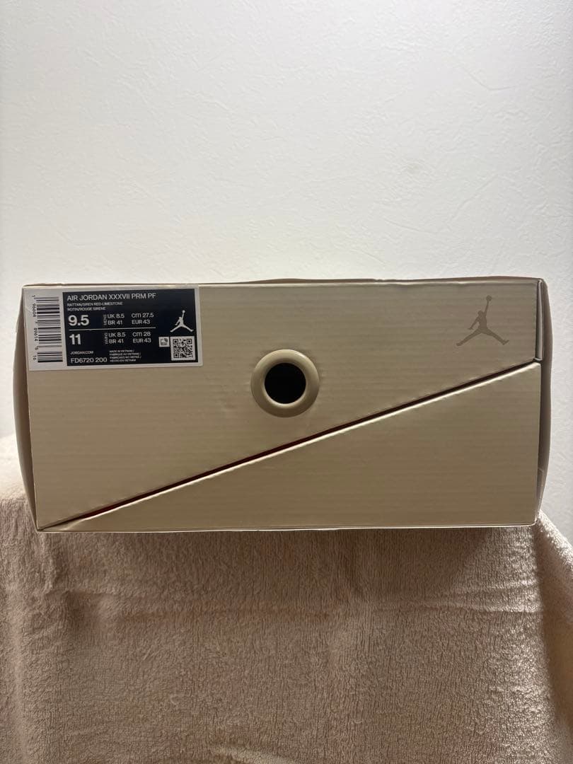 シューズ(男性用) AIR JORDAN XXXVII PRM PF