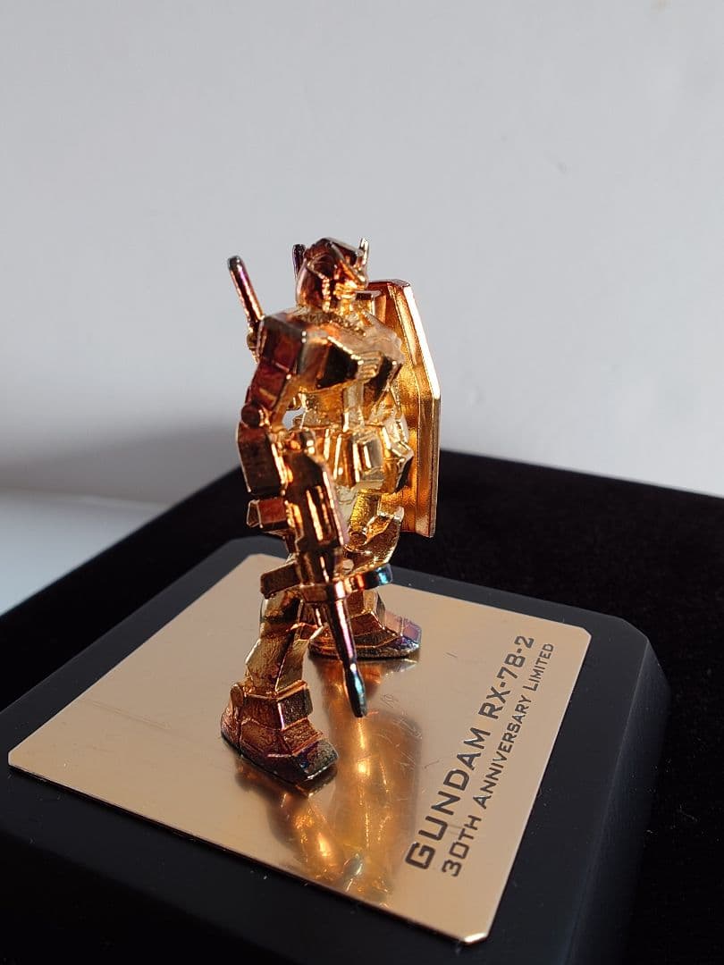 純金メッキ使用　ガンダム　非売品　セブン-イレブンキャンペーン
