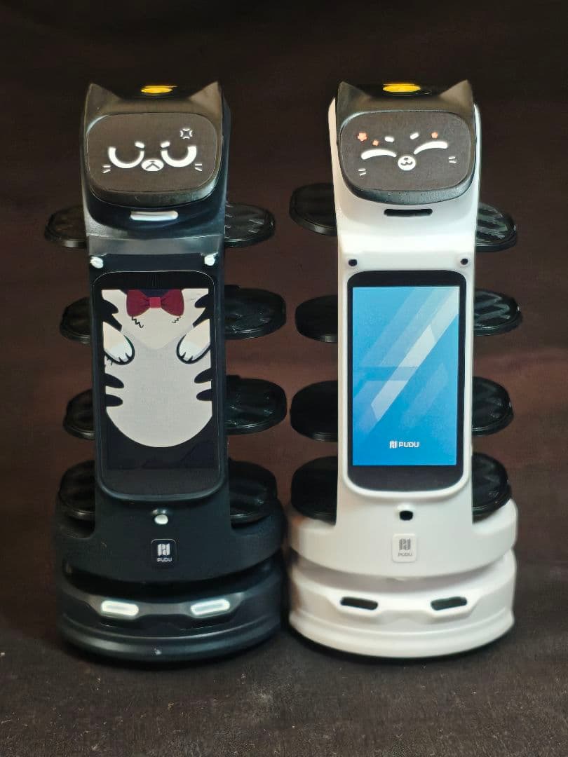 ベラロボット プラモデル ガスト 猫 すかいらーく　配膳ロボット