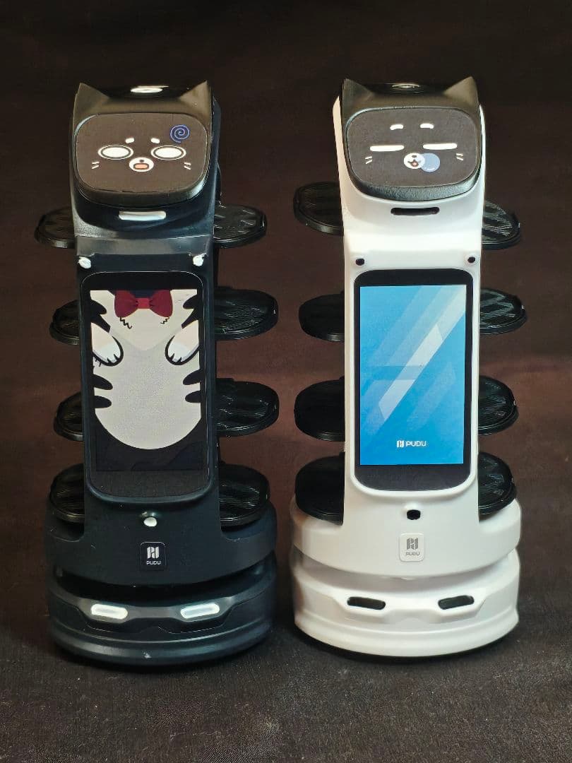 ベラロボット プラモデル ガスト 猫 すかいらーく　配膳ロボット