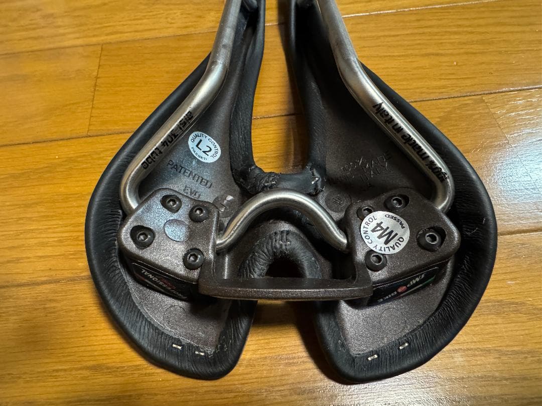 ◆美品　Selle　SMP　ロードバイクサドル◆