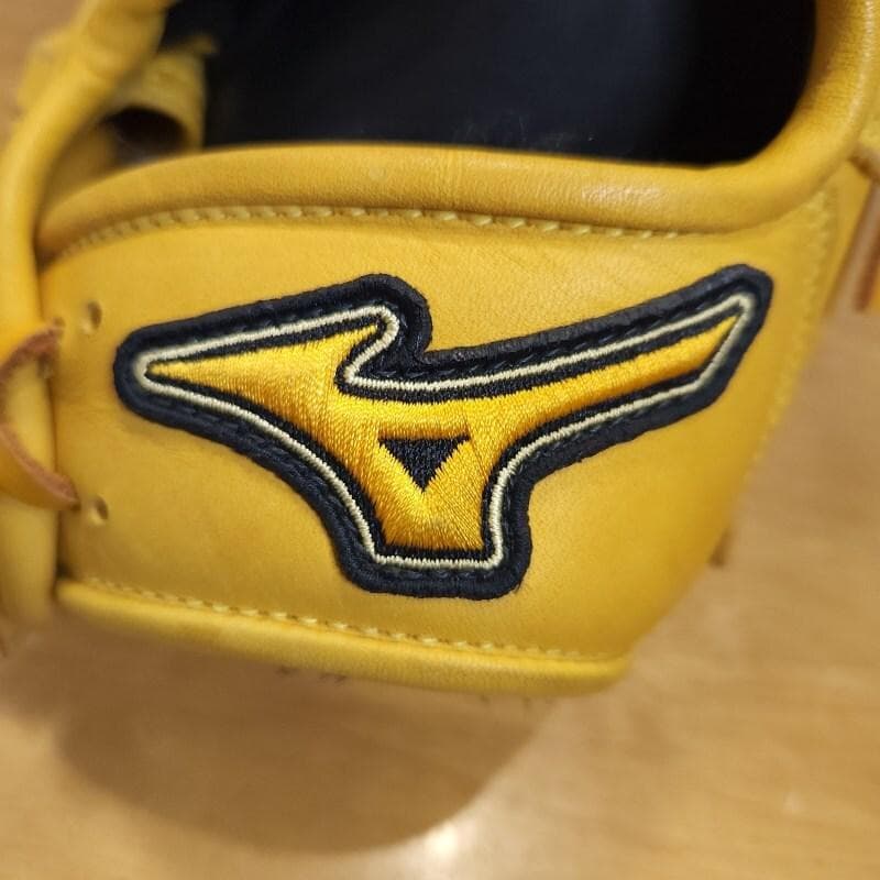 ミズノ ガチ マイス GACHIMYTH 限定モデル 良品 内野用 軟式グローブ