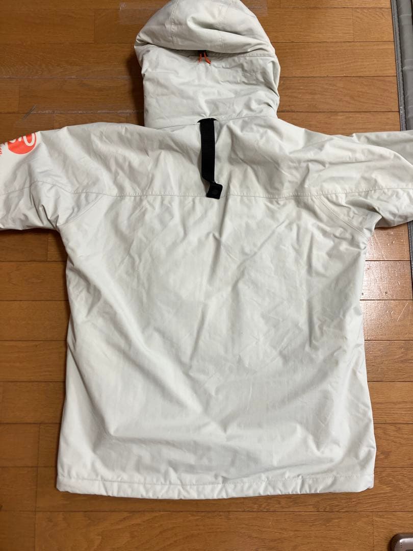 パズデザイン　ブレスシェード　ウォームレインジャケット　　ライトグレー