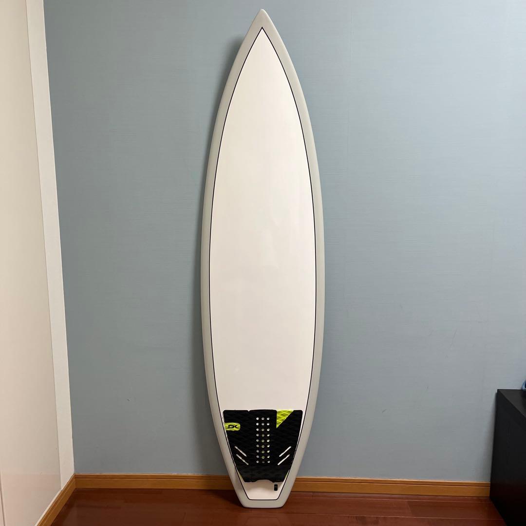サーフボード　5'11''　EPS　新品同様