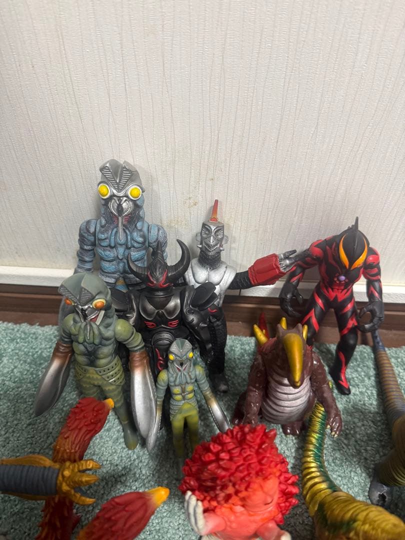 d*2様 ウルトラ怪獣　その他　ソフビ　93体まとめ売り　送料込み　一部レトロあ
