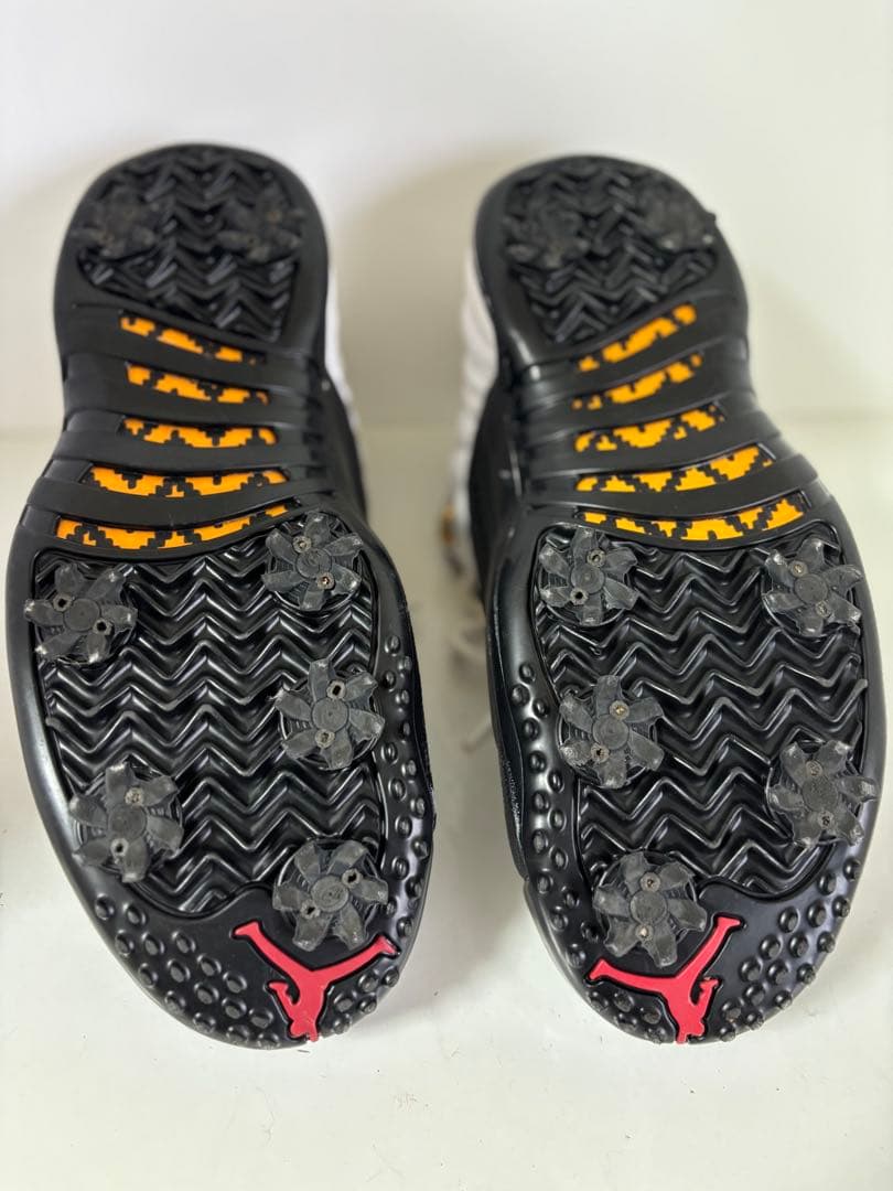 美品　NIKE エアジョーダンゴルフ　AJ12 LOW 白黒