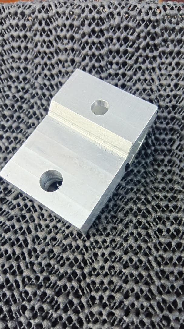 モールトン　Moulton　ブレーキ変換アダプター