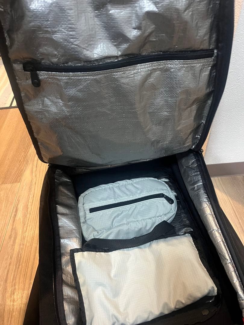 【メロン熊さん専用】Burton(バートン) WHEELIE LOCKER