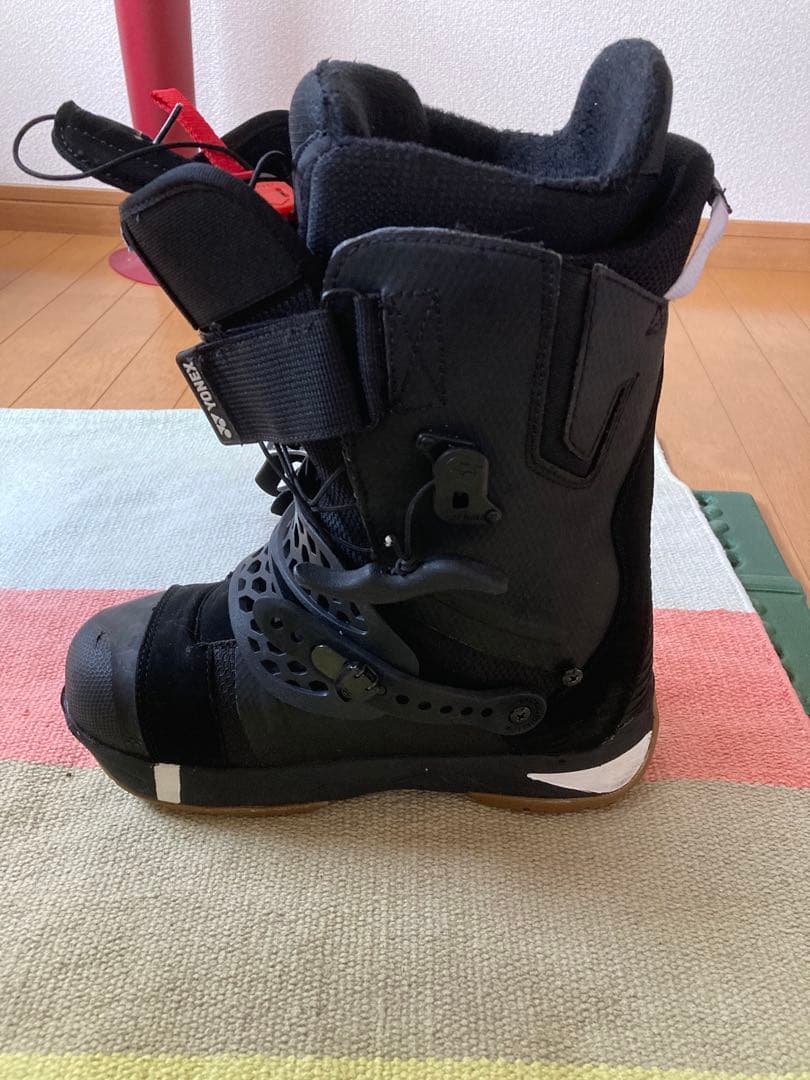 ヨネックス　FLINT AB アキュブレード　ブーツ　26cm