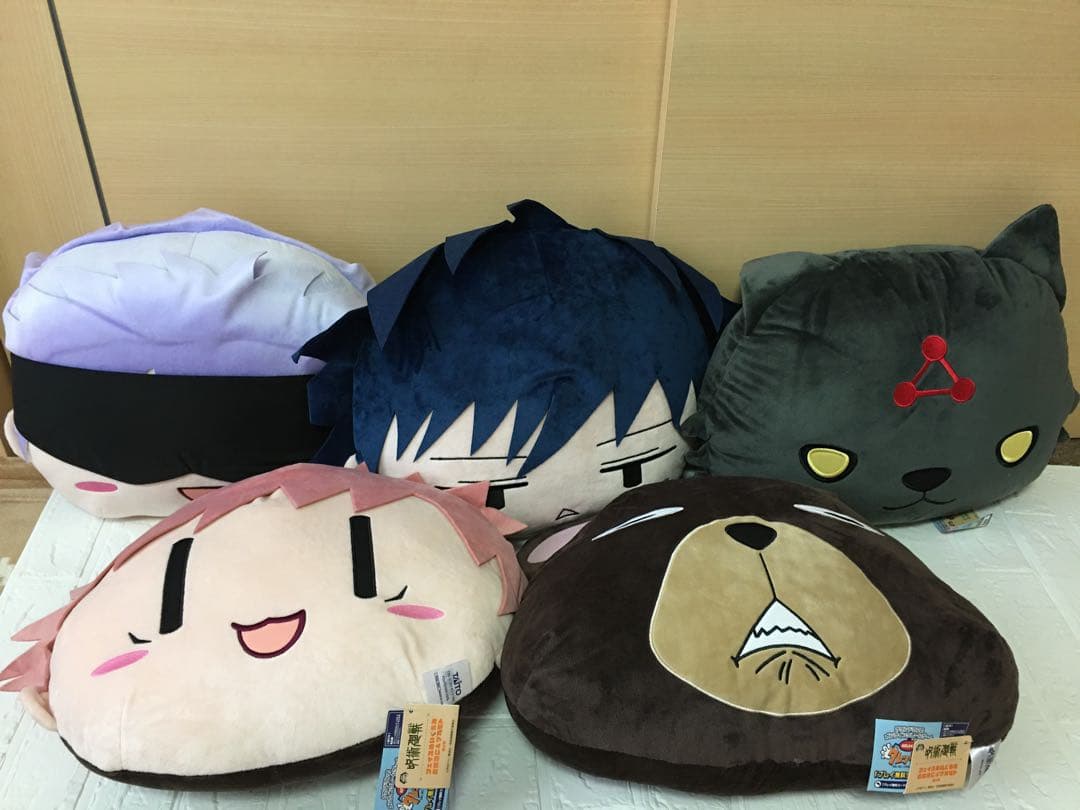 呪術廻戦　プライズ　フェイスぬいぐるみ　クレーンゲーム　玉犬　五条　虎杖　伏黒