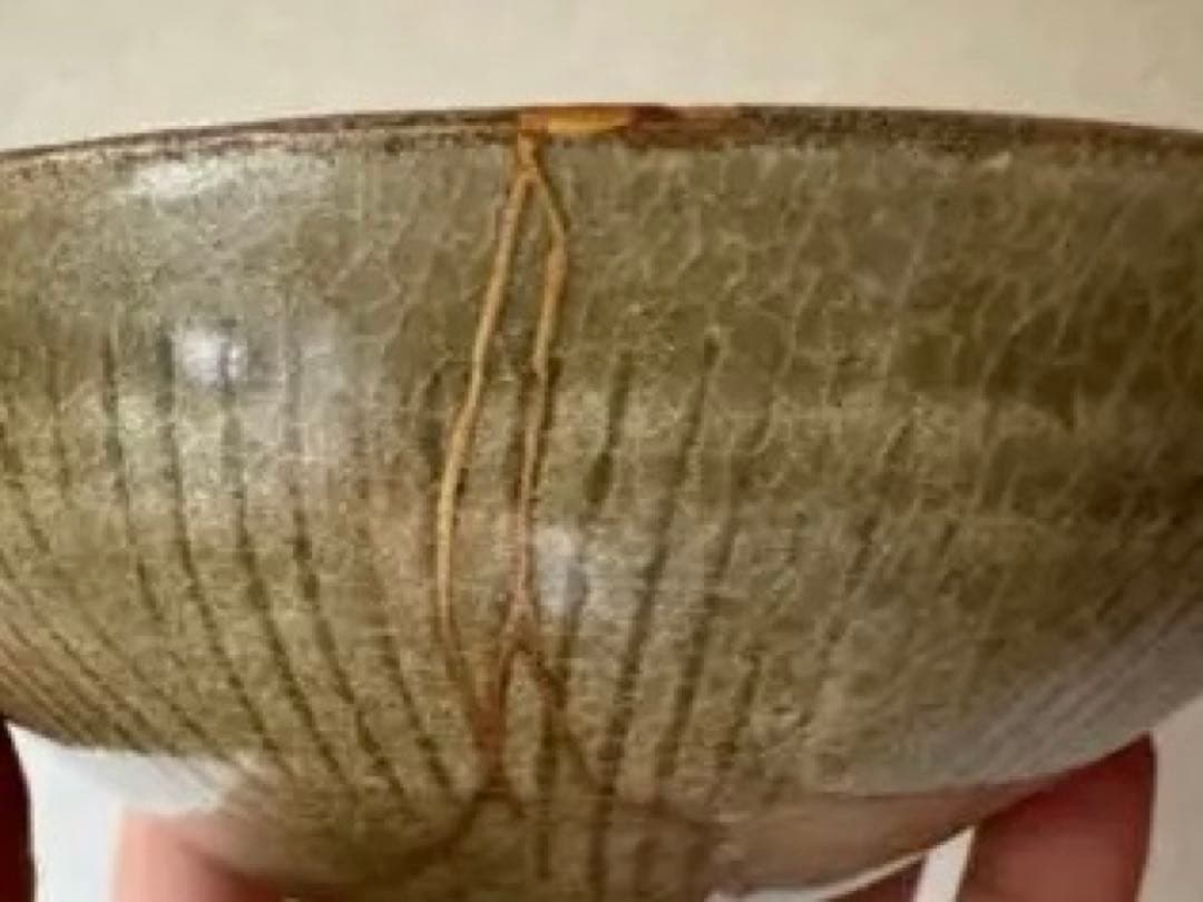 南宋時代　珠光青磁　茶碗　金継ぎあり　極め箱付