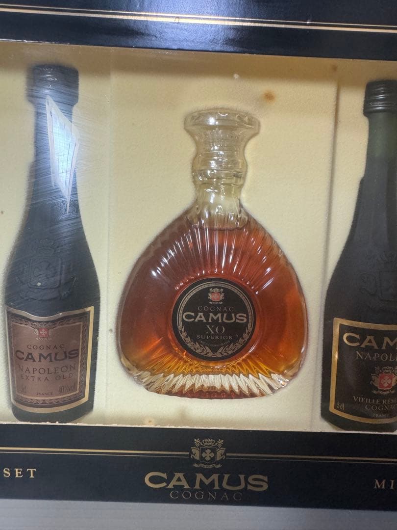 2105  CAMUS カミュ ミニボトル５本セット XO 古酒 箱 未開栓
