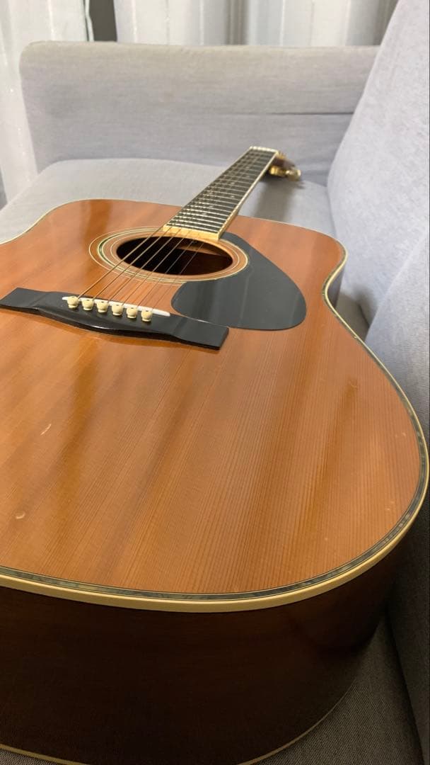 アコースティック・ギター ヤマハFG300D
