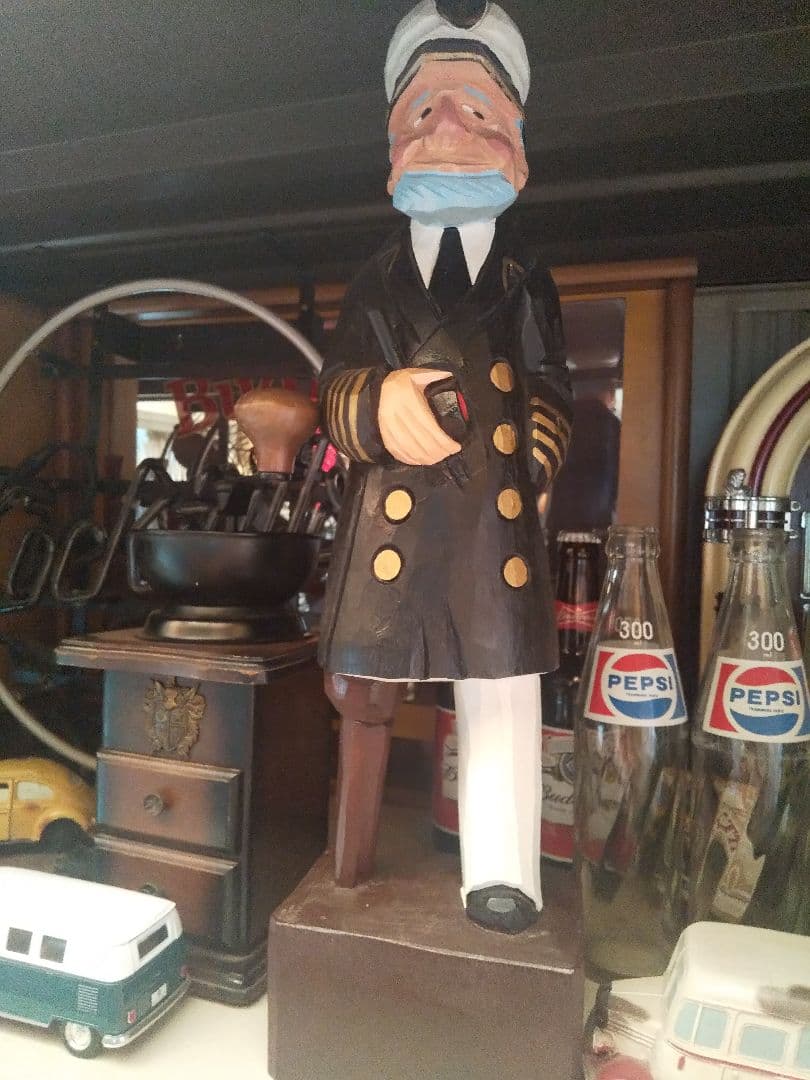 昭和レトロ、アンティーク 木彫りマドロス人形 大型サイズ