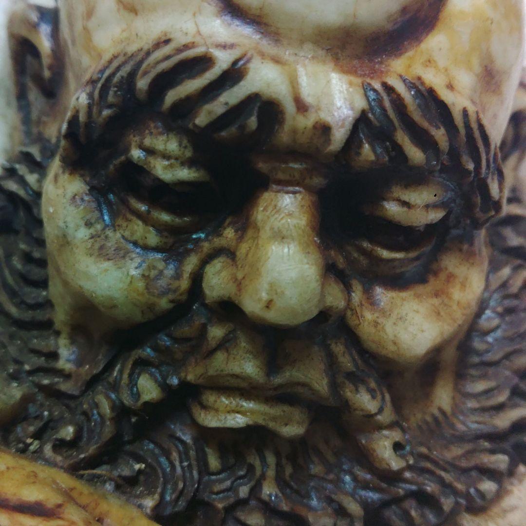 達磨大師　玉製　彫刻　置物　中国？　日本？　ミ10